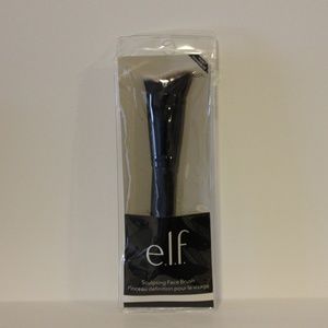e.l.f. Cosmetics Sculpting Face Brush,